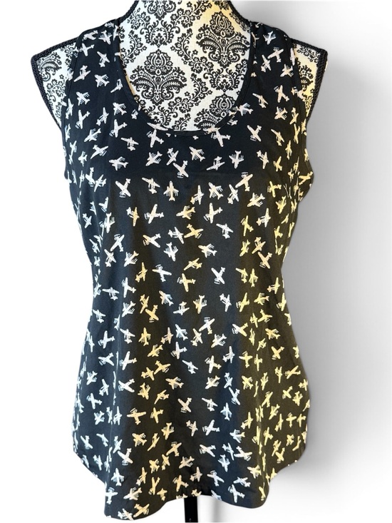 Banana Republic Tops - Banana Republic Airplane Print Black and White Sleeveless Printed Tank Top sz Sm